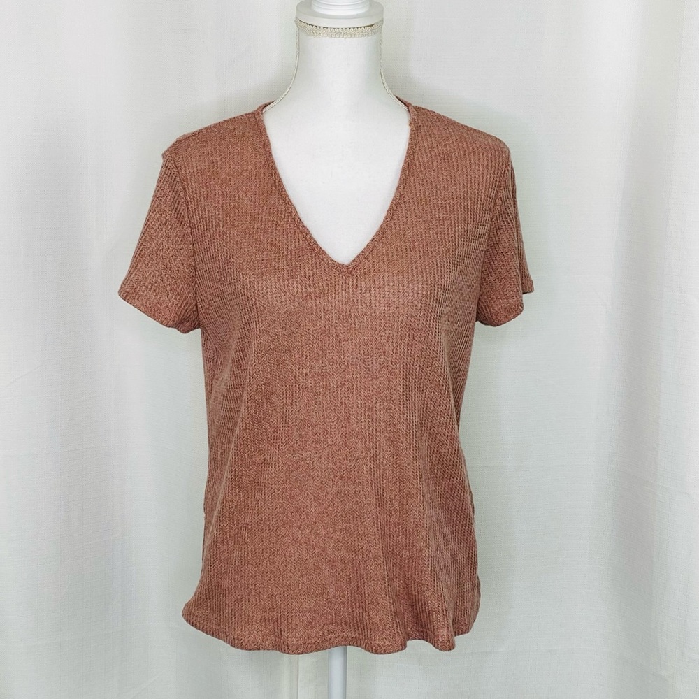 FORE Peach Waffle Knit V-Neck Short Sleeve Top